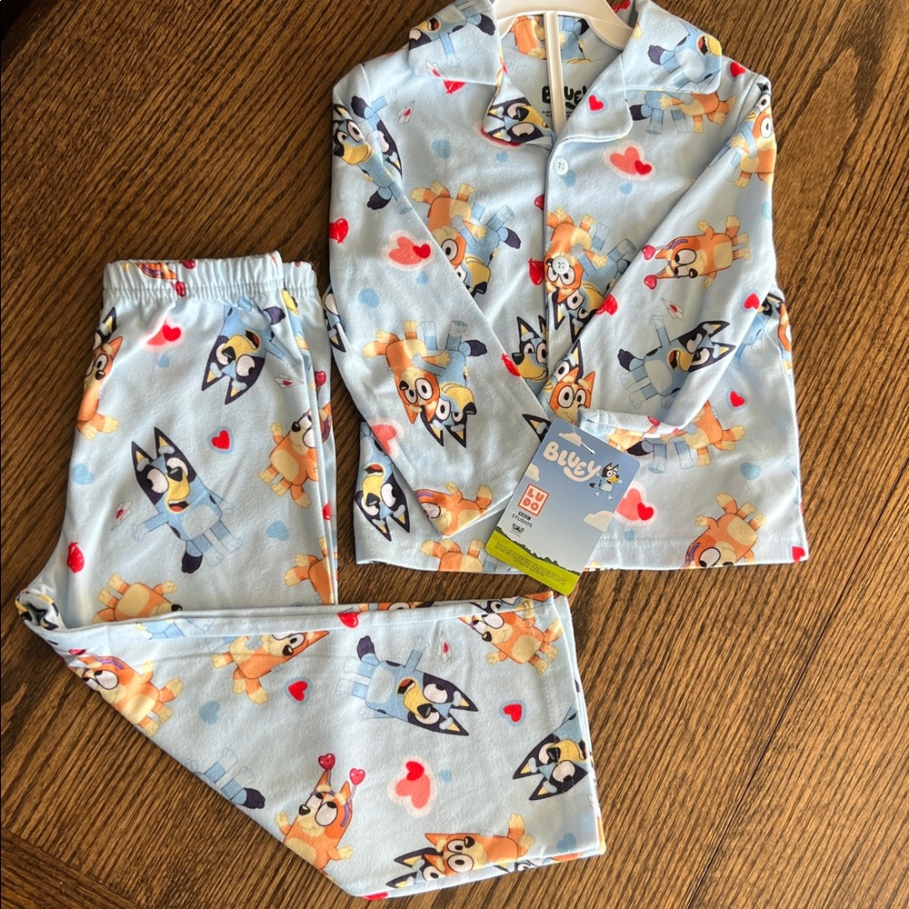 Bluey Pajamas - 4T - New with tags
